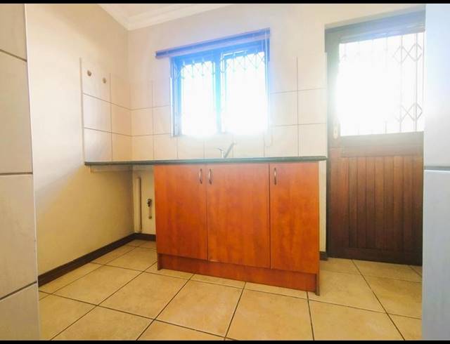 3 BEDROOM HOUSE FOR SALE IN HUGHES